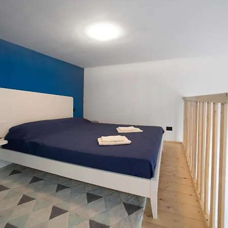 Spazioso Loft Di Design In Bovisa *