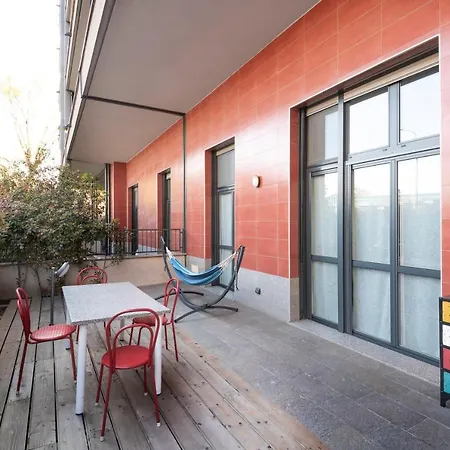 Spazioso Loft Di Design In Bovisa Appartamento